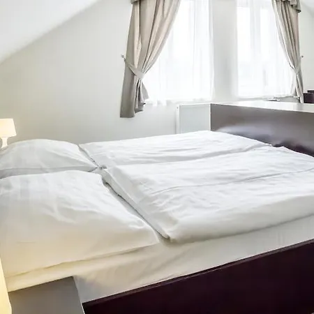 Garni Fellini Penzión pre hostí Ziar nad Hronom