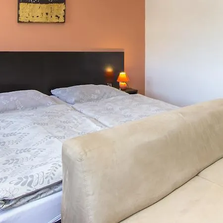 Penzión pre hostí Garni Fellini Ziar nad Hronom