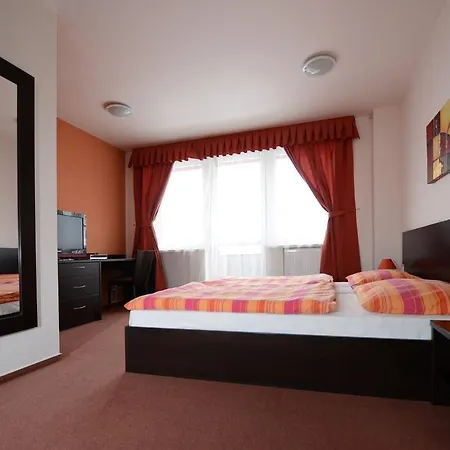 Garni Fellini Guest house Ziar nad Hronom