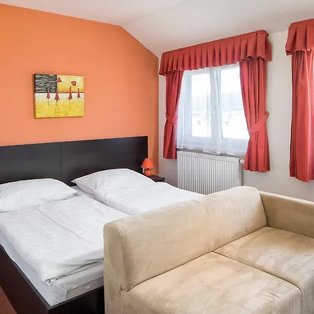 Garni Fellini Penzión pre hostí